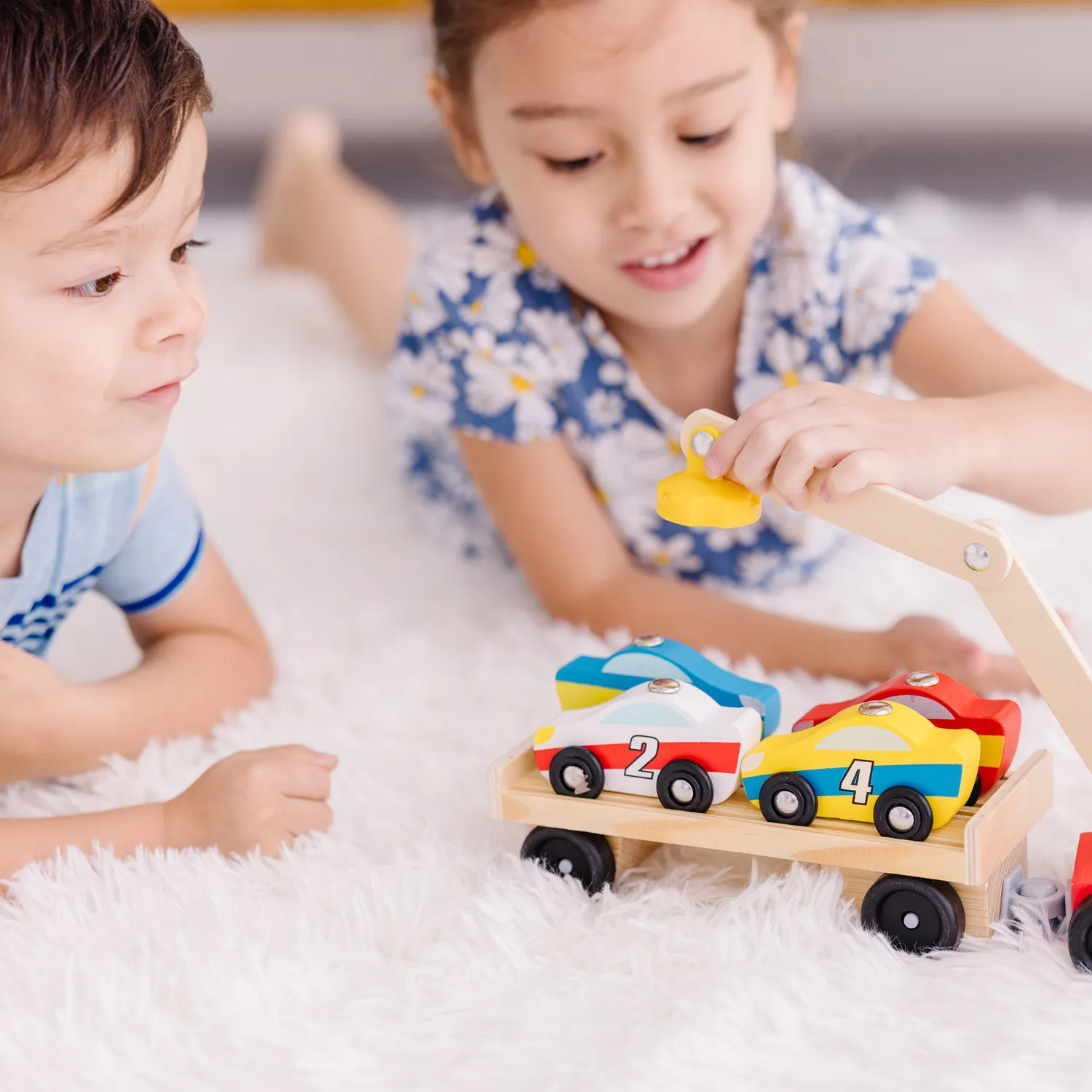 Melissa & Doug Magnetic Car Loader autotransporter
