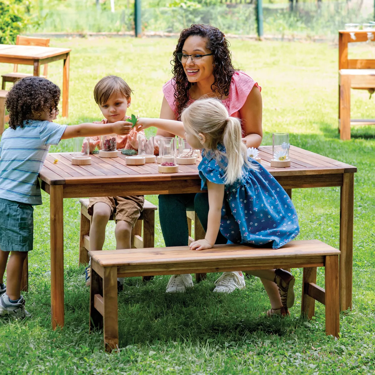 Guidecraft Acadia Outdoor buitentafel acacia 6 kinderen