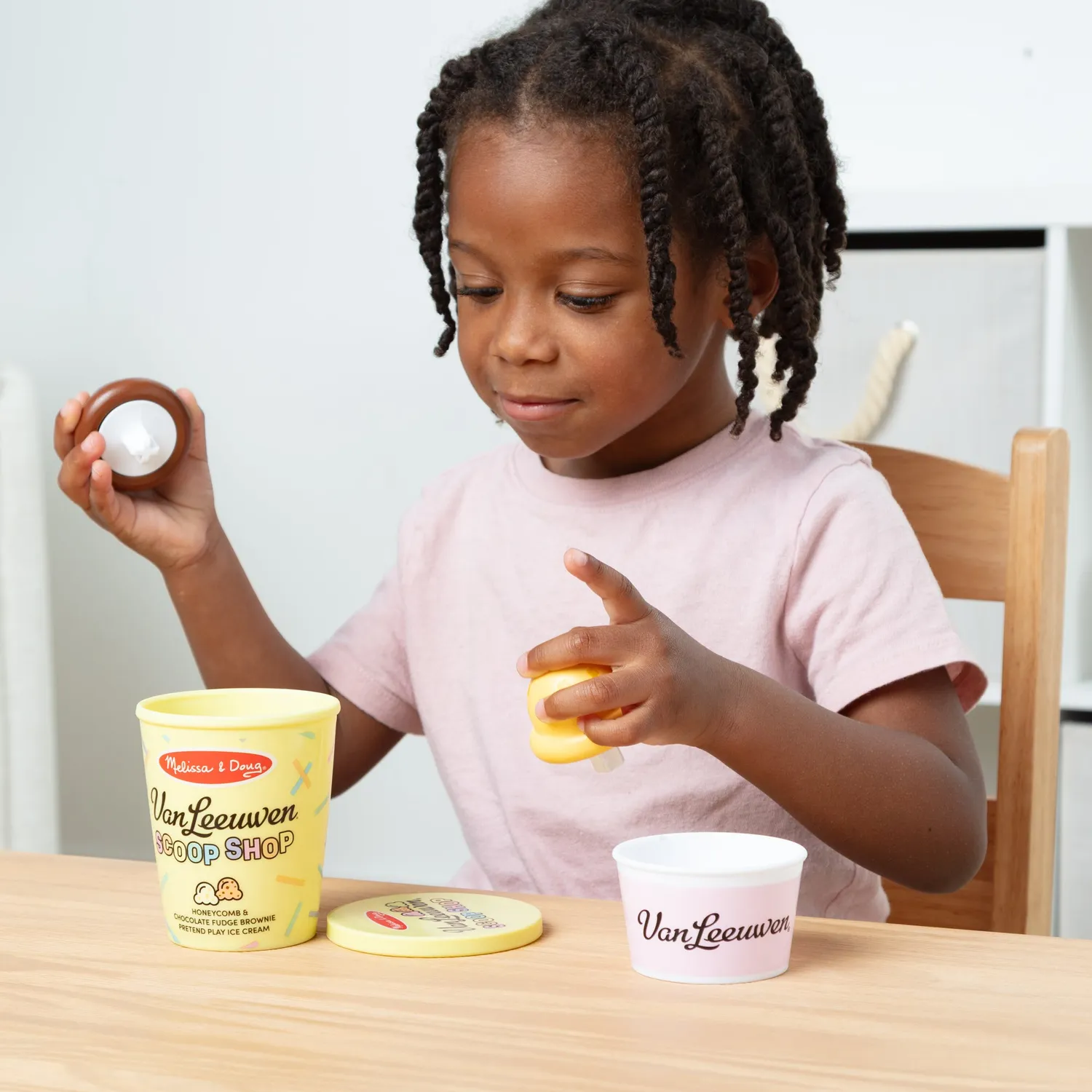 Melissa & Doug Van Leeuwen Scoop Pack speelgoedijs 2 bollen