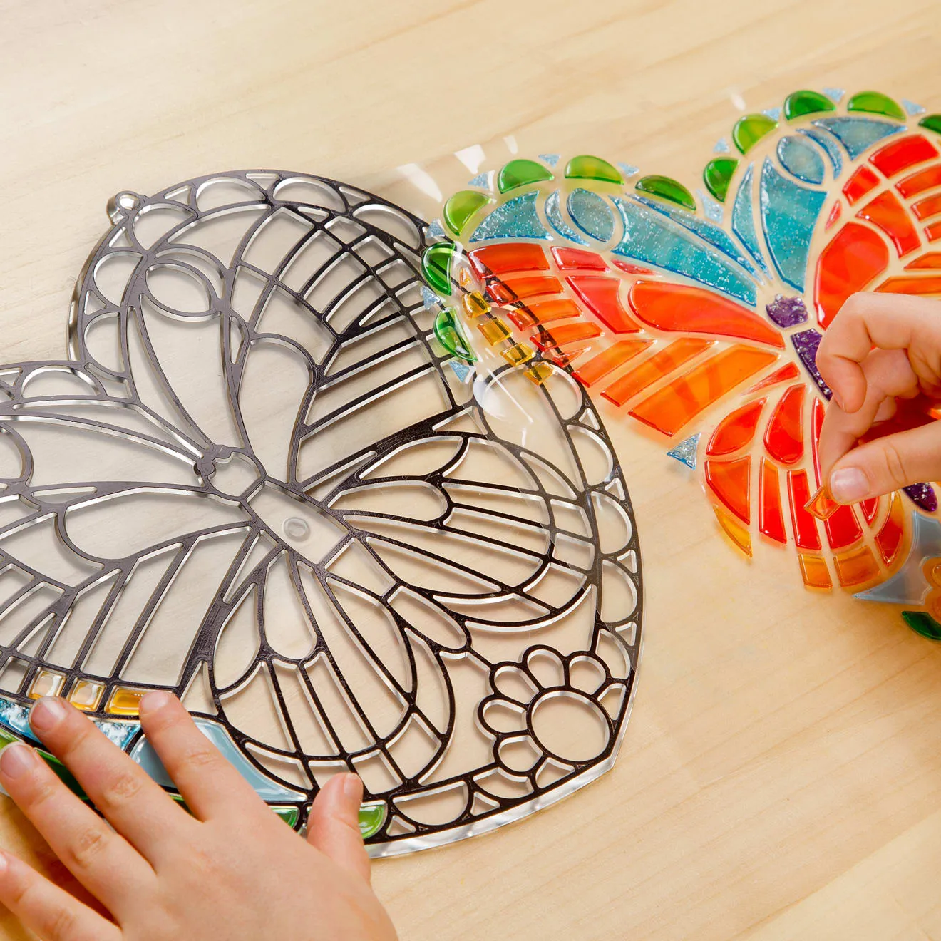 Melissa & Doug Stained Glass vlinder knutselset raamhanger