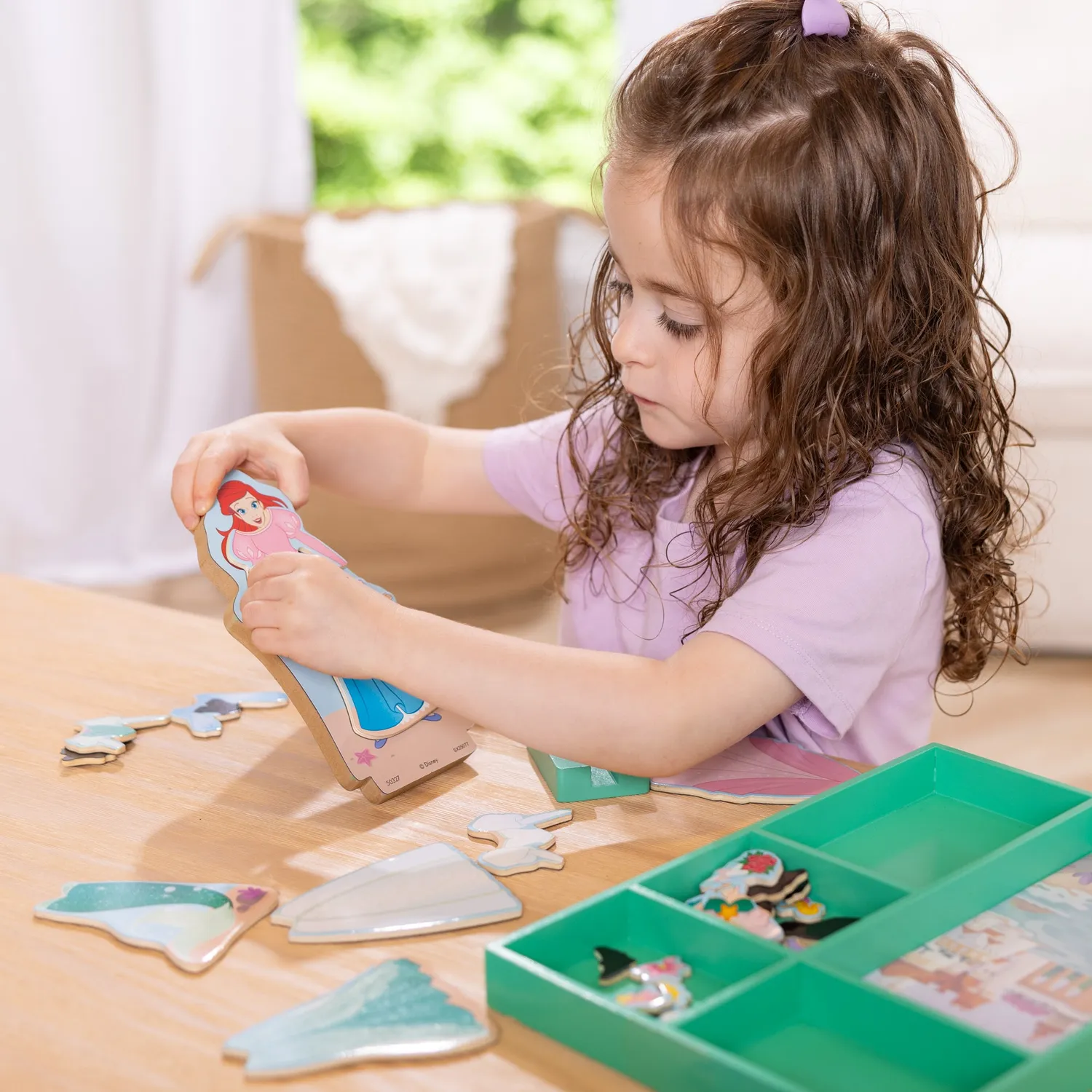 Melissa & Doug Disney Ariel Dress-Up magneetpop houten 30-delig