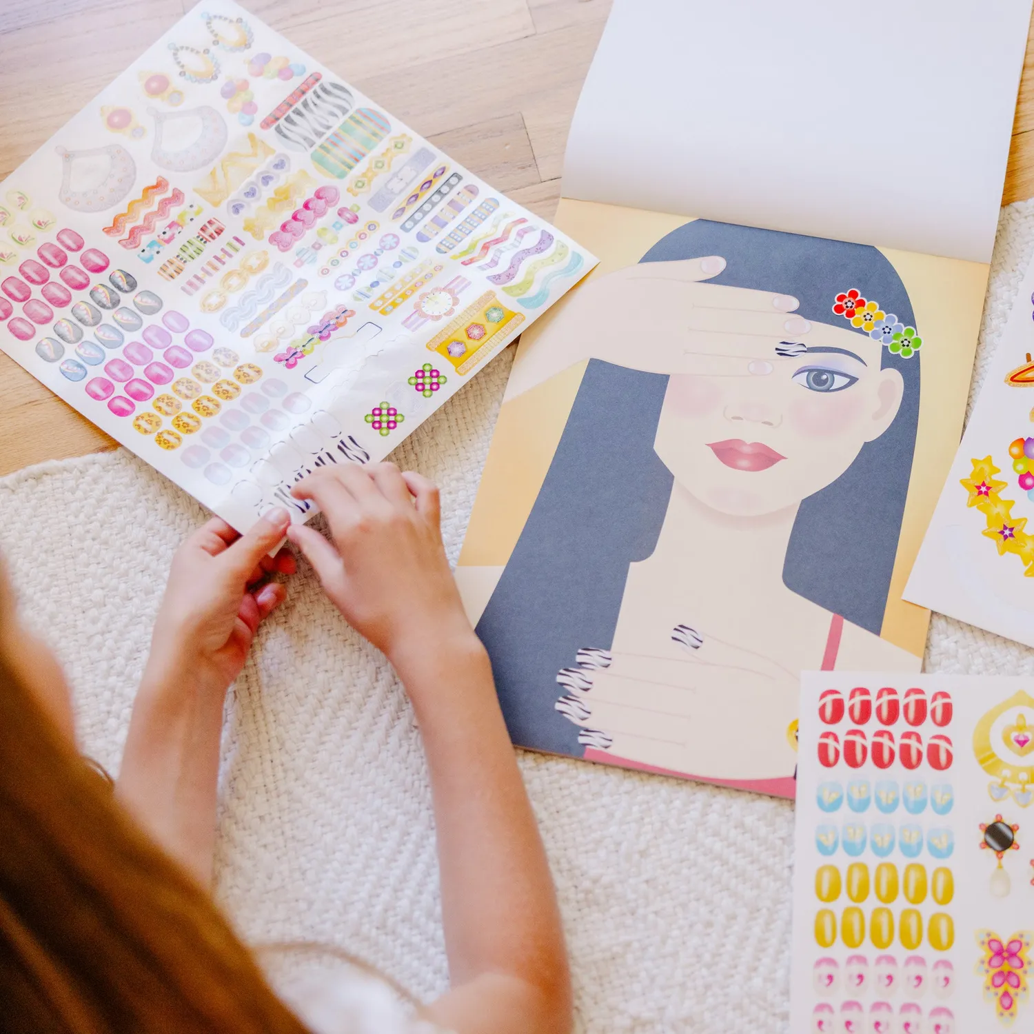 Melissa & Doug Jewelry Nails Glitter stickerboek 360+ sieraden