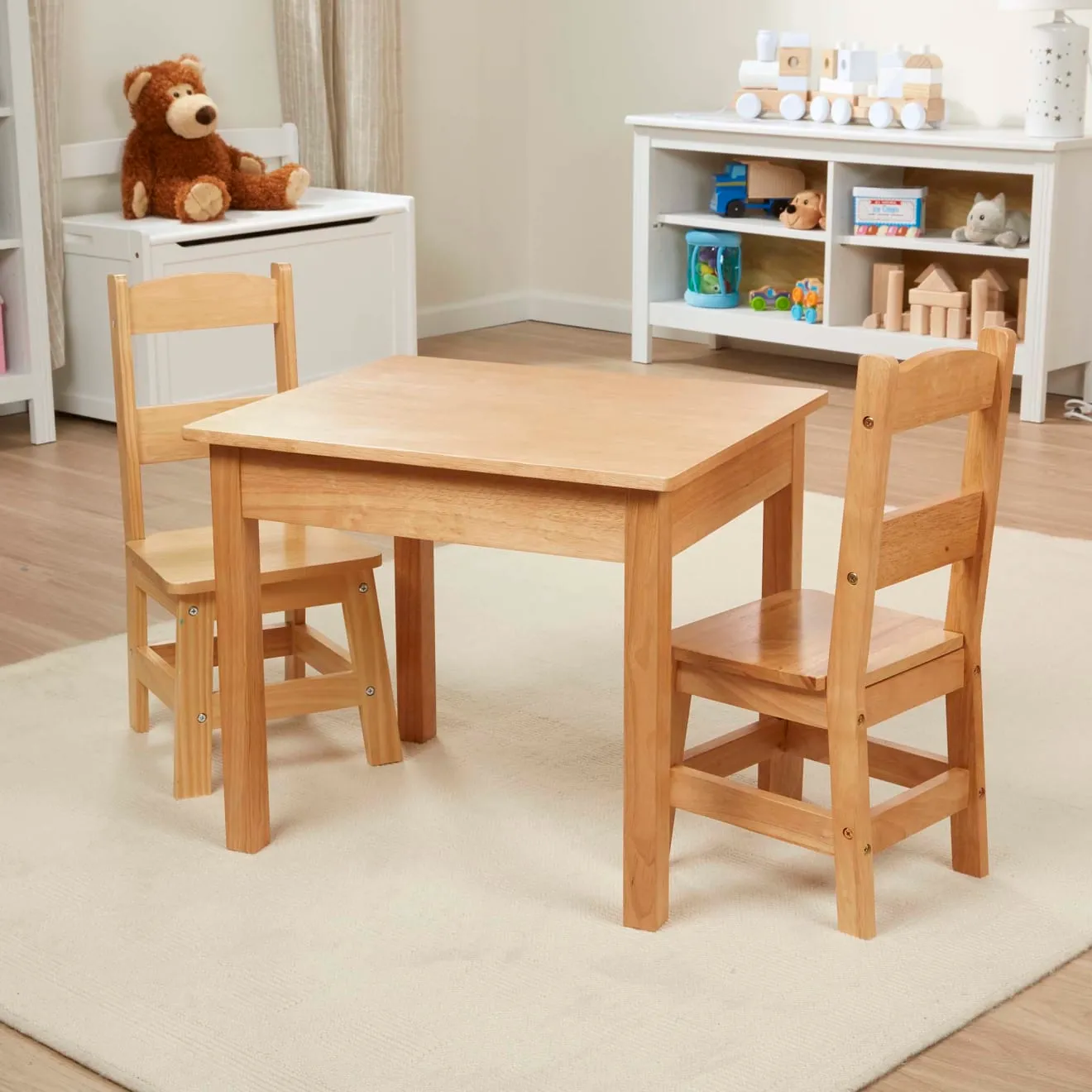 Melissa & Doug Wooden kindertafel met 2 stoelen naturel