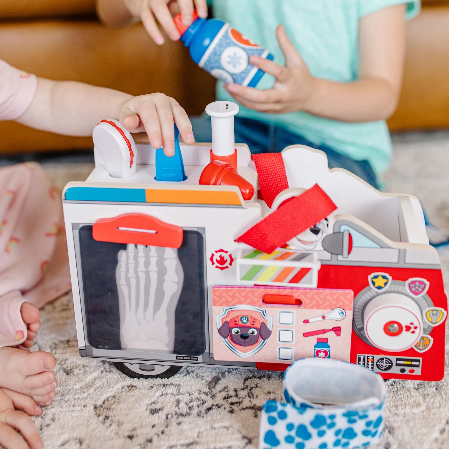 Melissa & Doug PAW Patrol Marshall's Wooden Rescue Caddy doktersset 14-delig