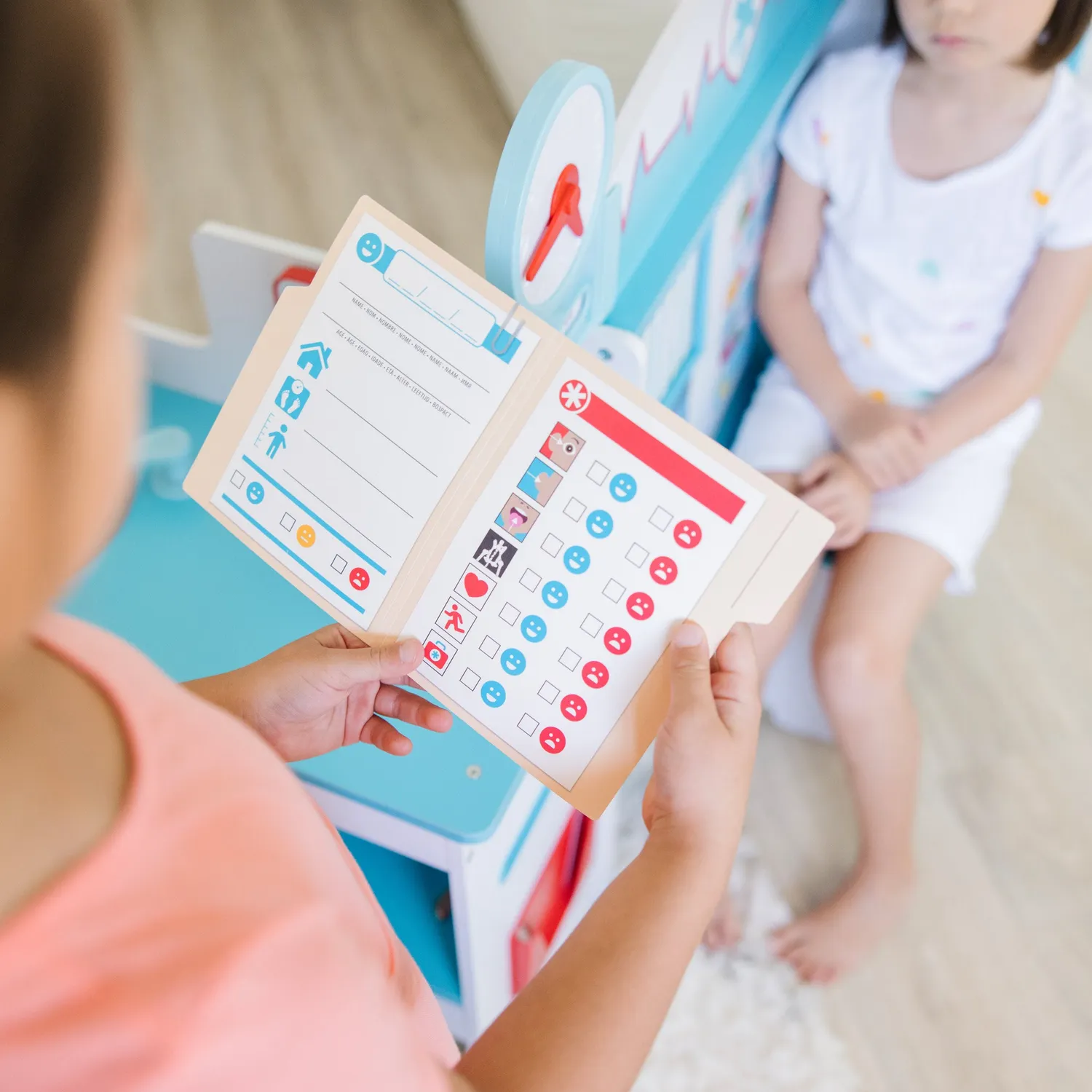 Melissa & Doug Get Well Doctor Activity Center Dokterspraktijk hout