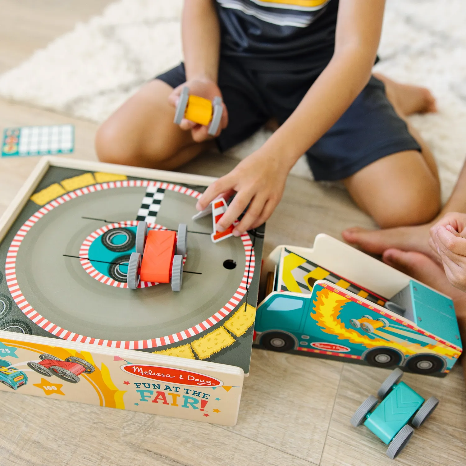Melissa & Doug Fun at the Fair Stunt Cars raceauto lanceerset