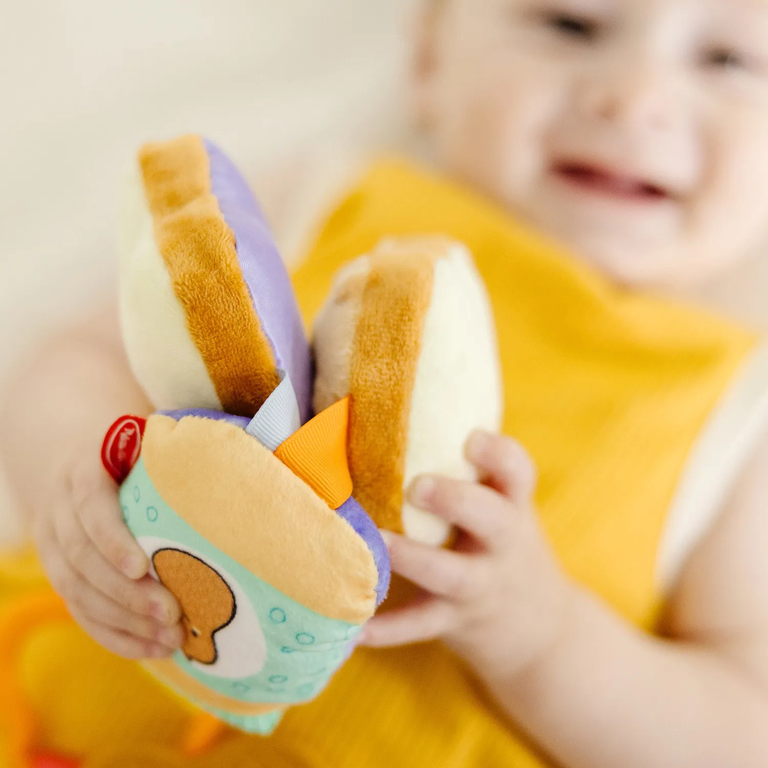 Melissa & Doug PB&J babyspeeltje 6-delig zintuiglijk