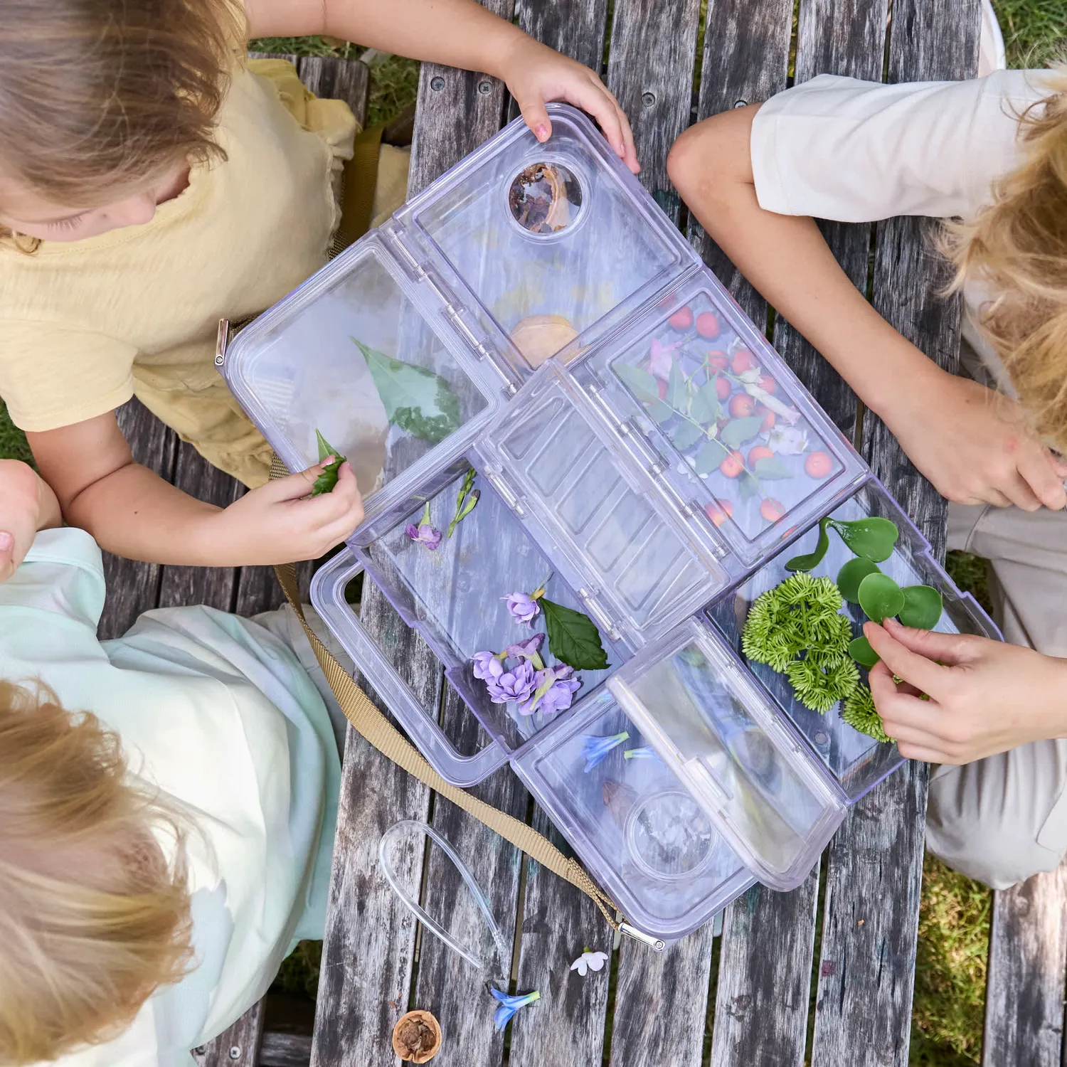 Guidecraft Traveling Treasures Discovery Lab onderzoeksset