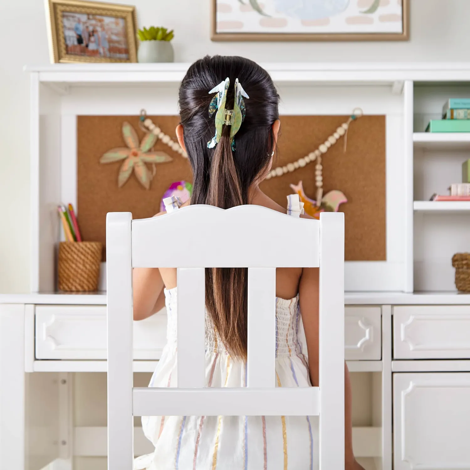Guidecraft Avery Desk Hutch Chair kinderbureau met stoel
