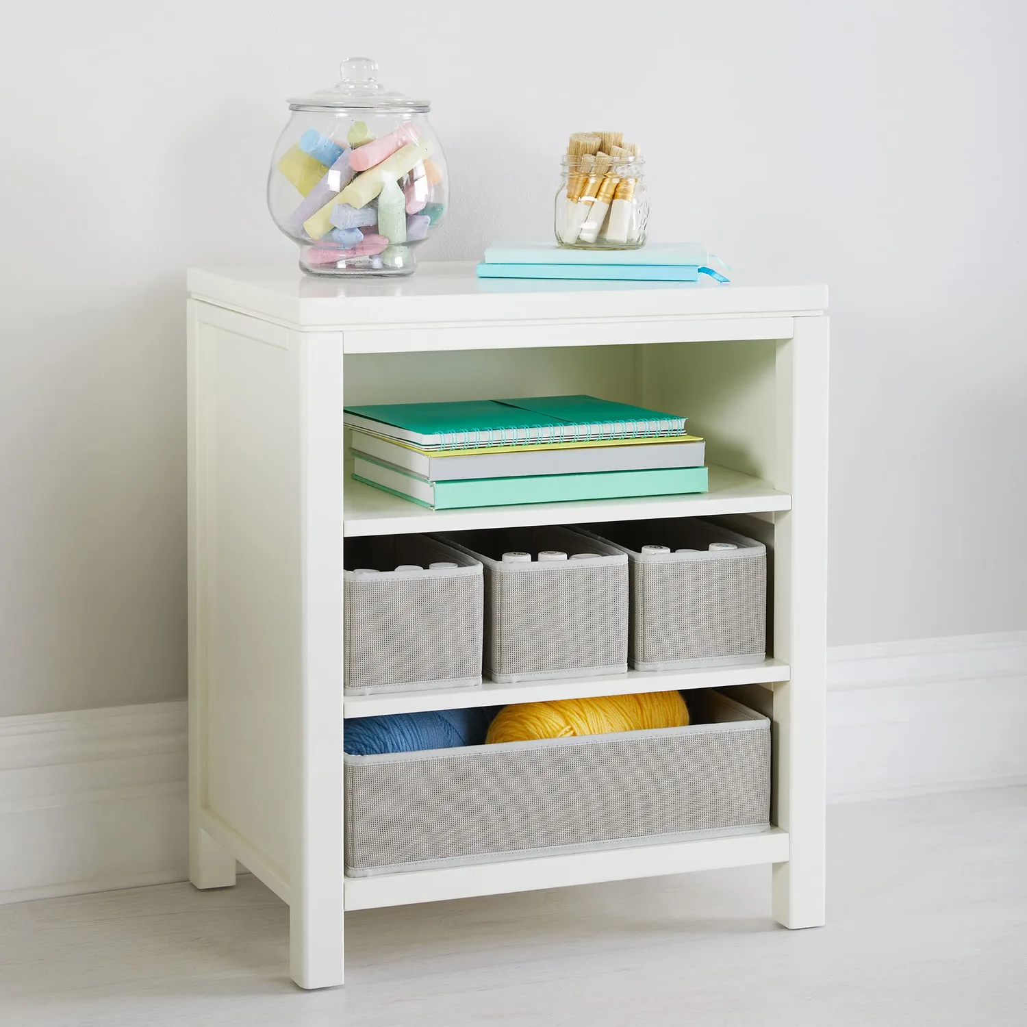 Martha Stewart Kids knutselkast open met bakken