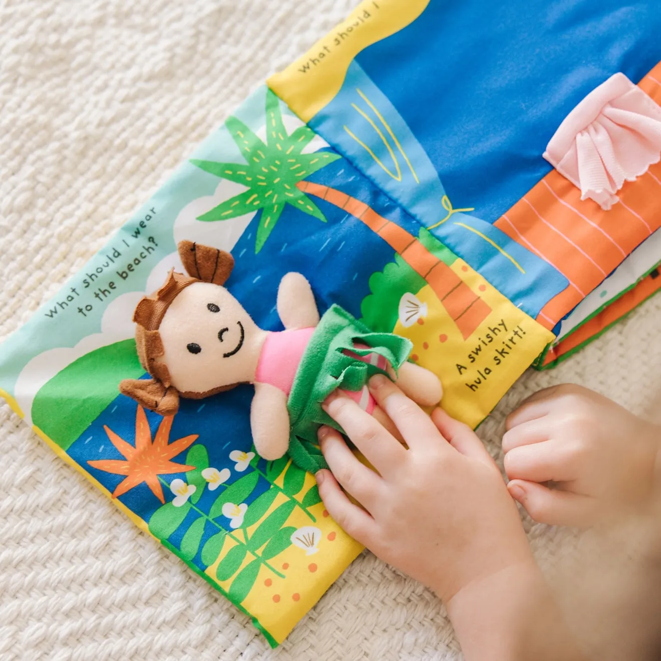 Melissa & Doug K's Kids What Should I Wear Stoffen Boekje