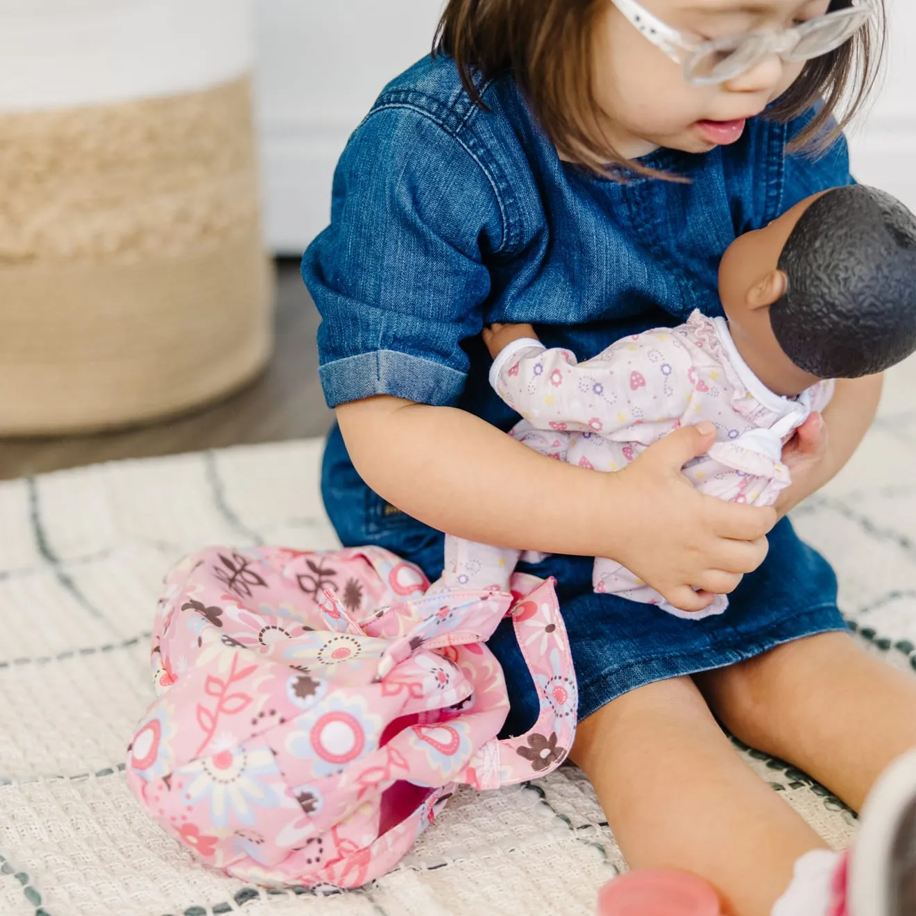 Melissa & Doug Mine to Love luiertas poppenset bloemen