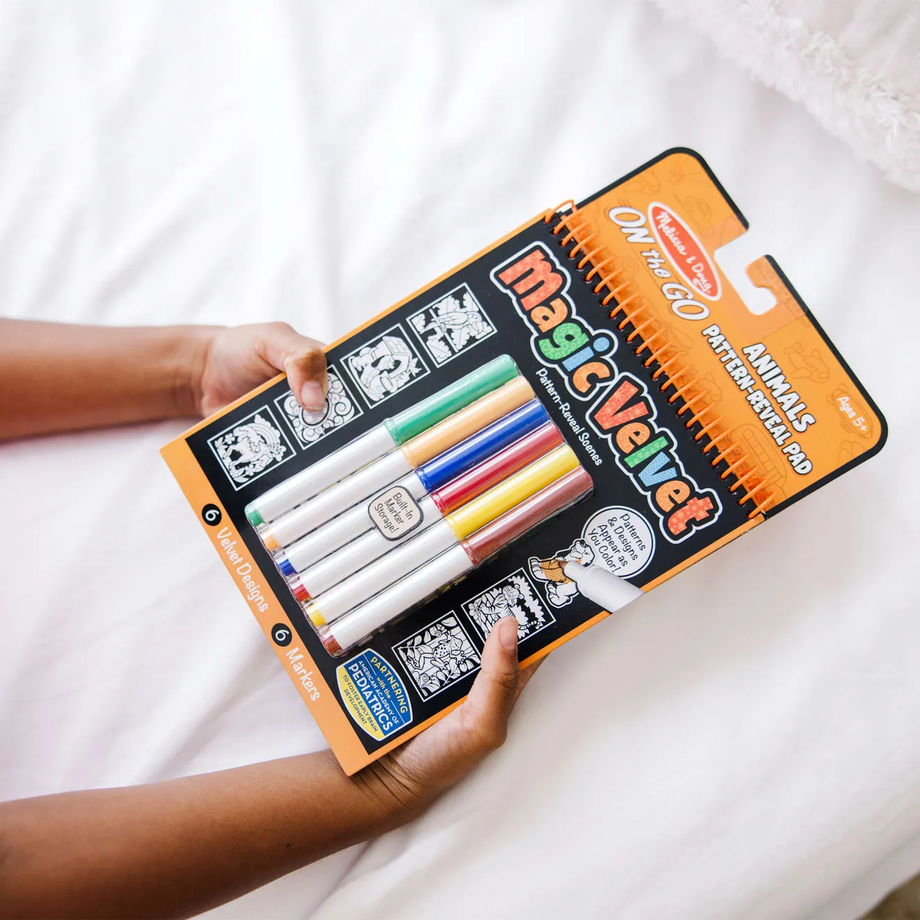 Melissa & Doug Magic Velvet Animal kleurboek met 6 stiften