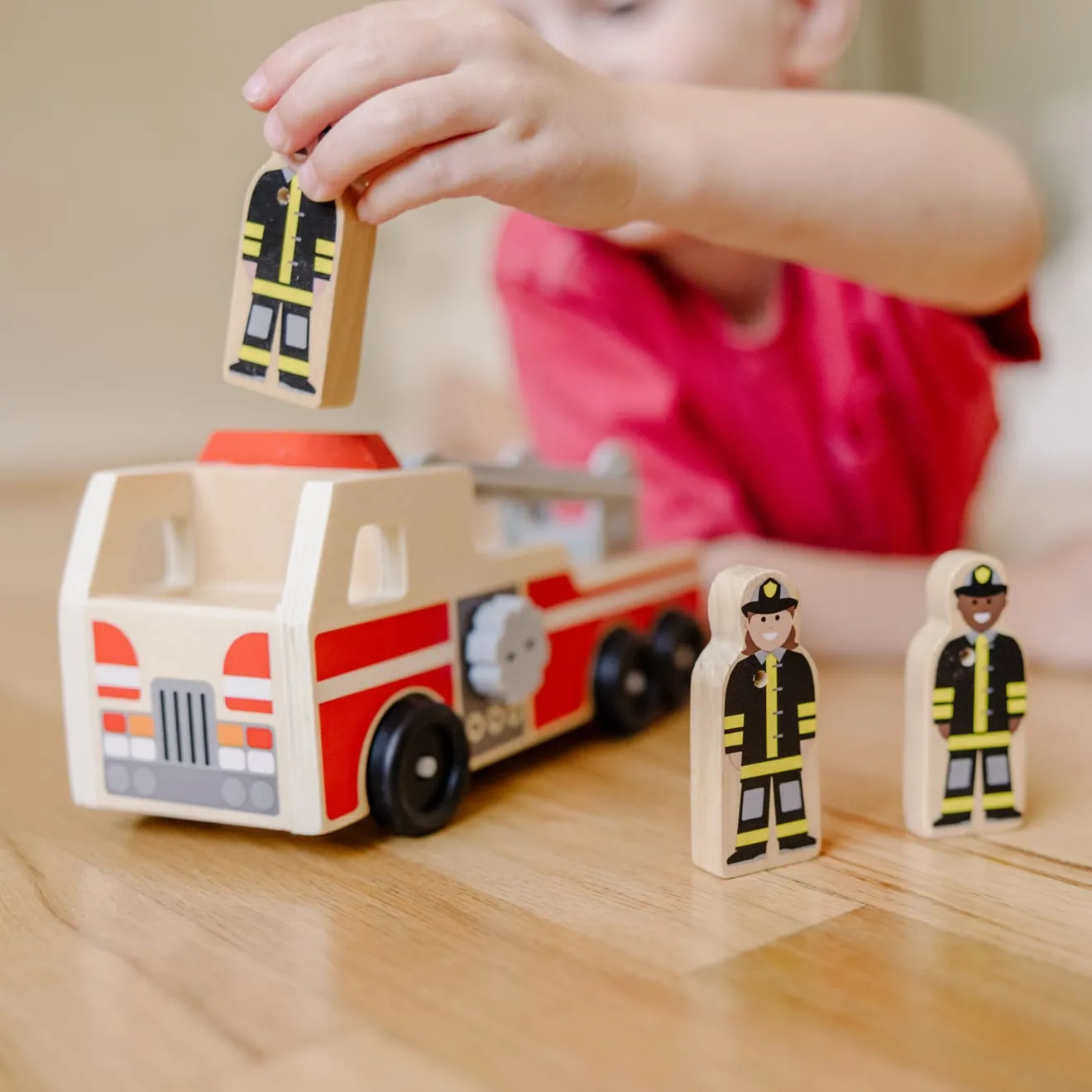 Melissa & Doug Classic Wooden Fire Truck brandweerauto hout
