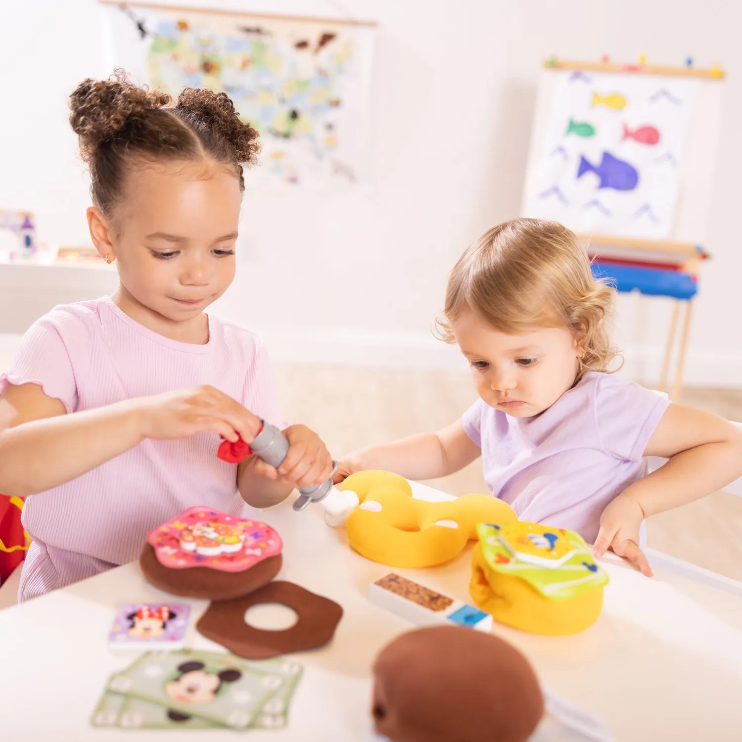 Melissa & Doug Disney Donuts speelset met slotenbord