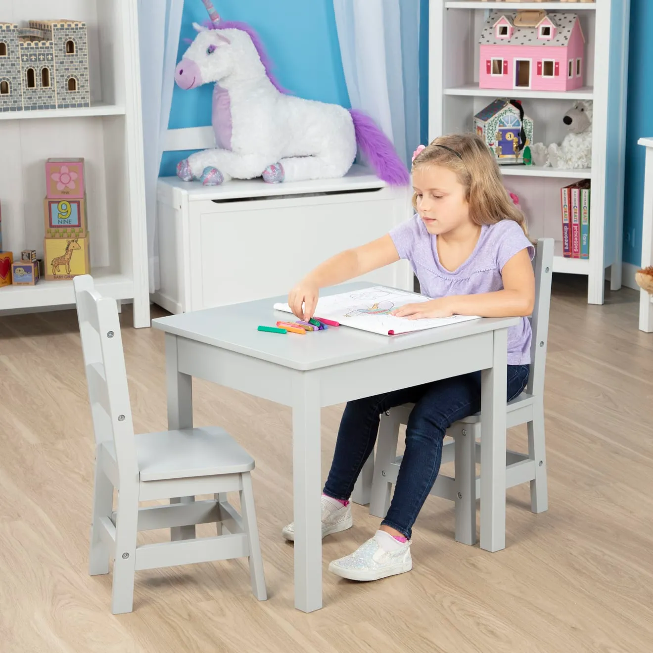 Melissa & Doug Wooden Table 2 Chairs kindertafelset grijs