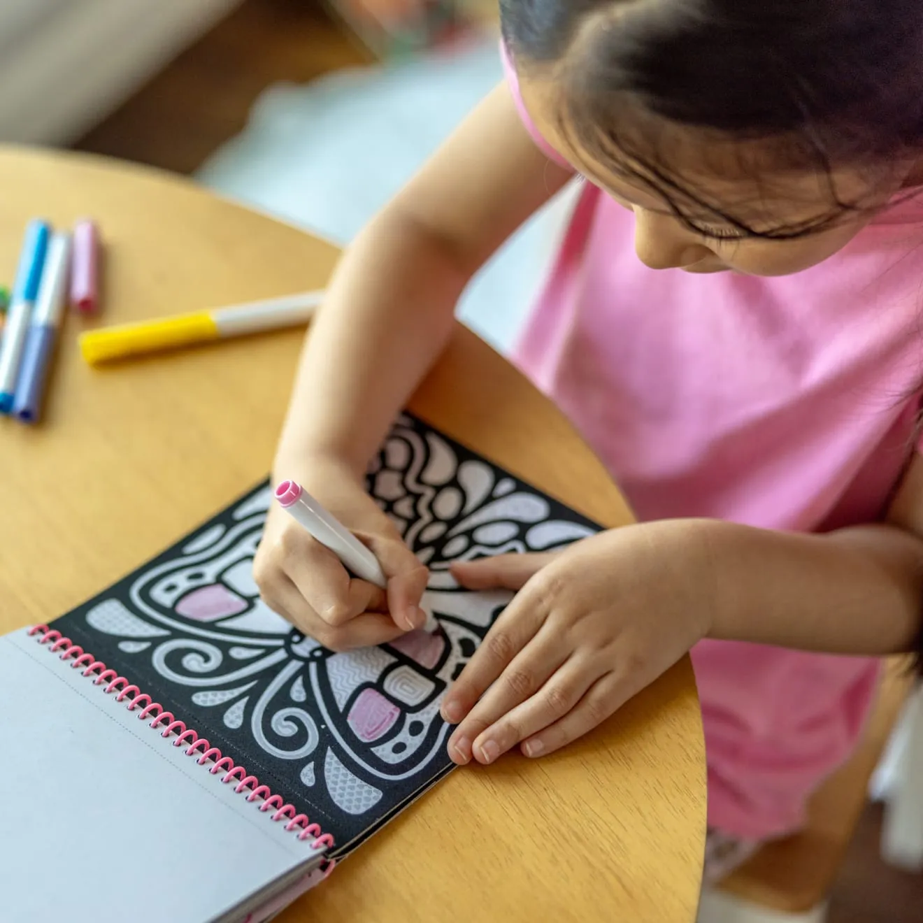 Magic Velvet Vlinder Kleurboek met Stiften