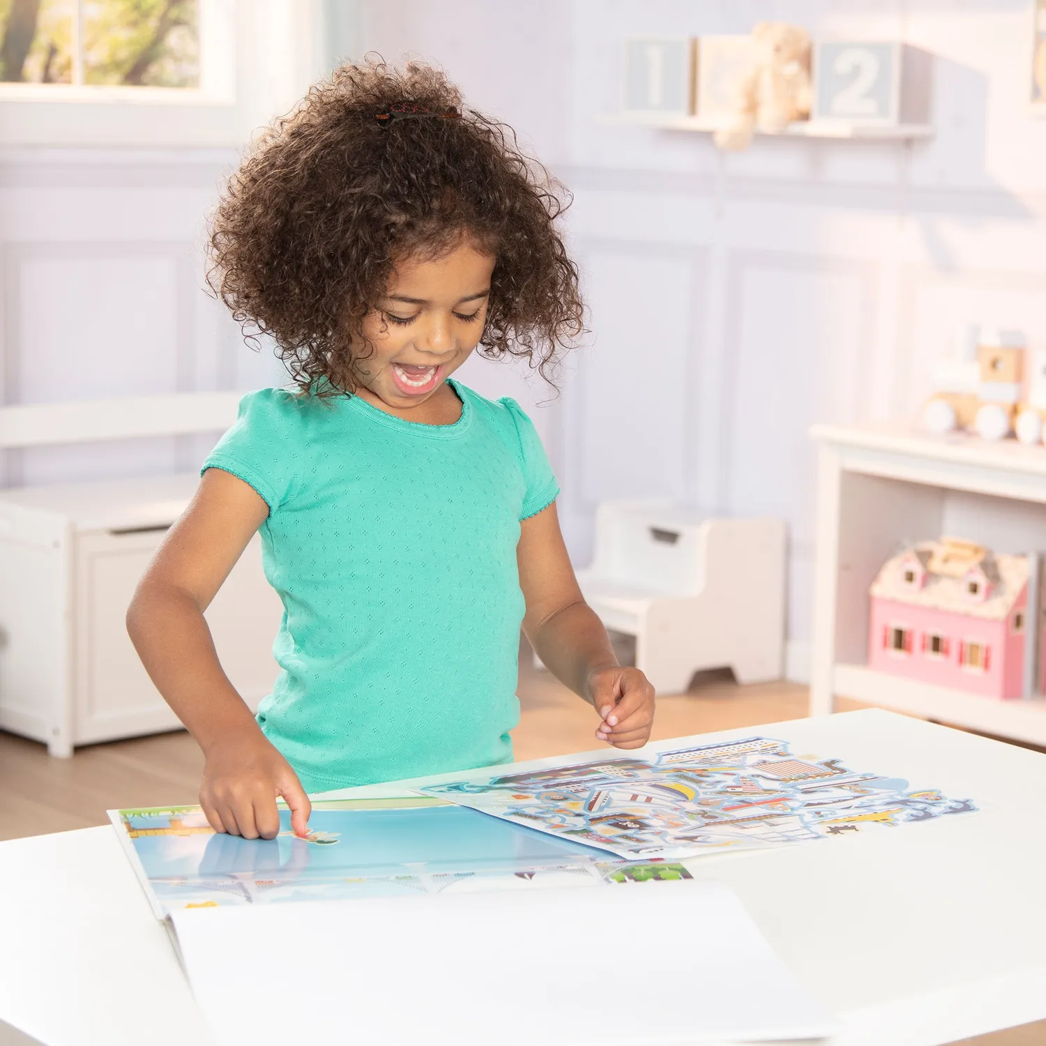 Melissa & Doug Reusable Sticker Pad Vehicles stickerboek voertuigen