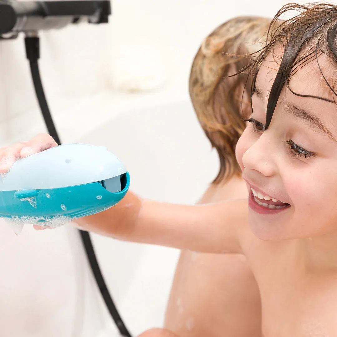 OPPI Flot Kuji the Whale badspeelgoed met borstel