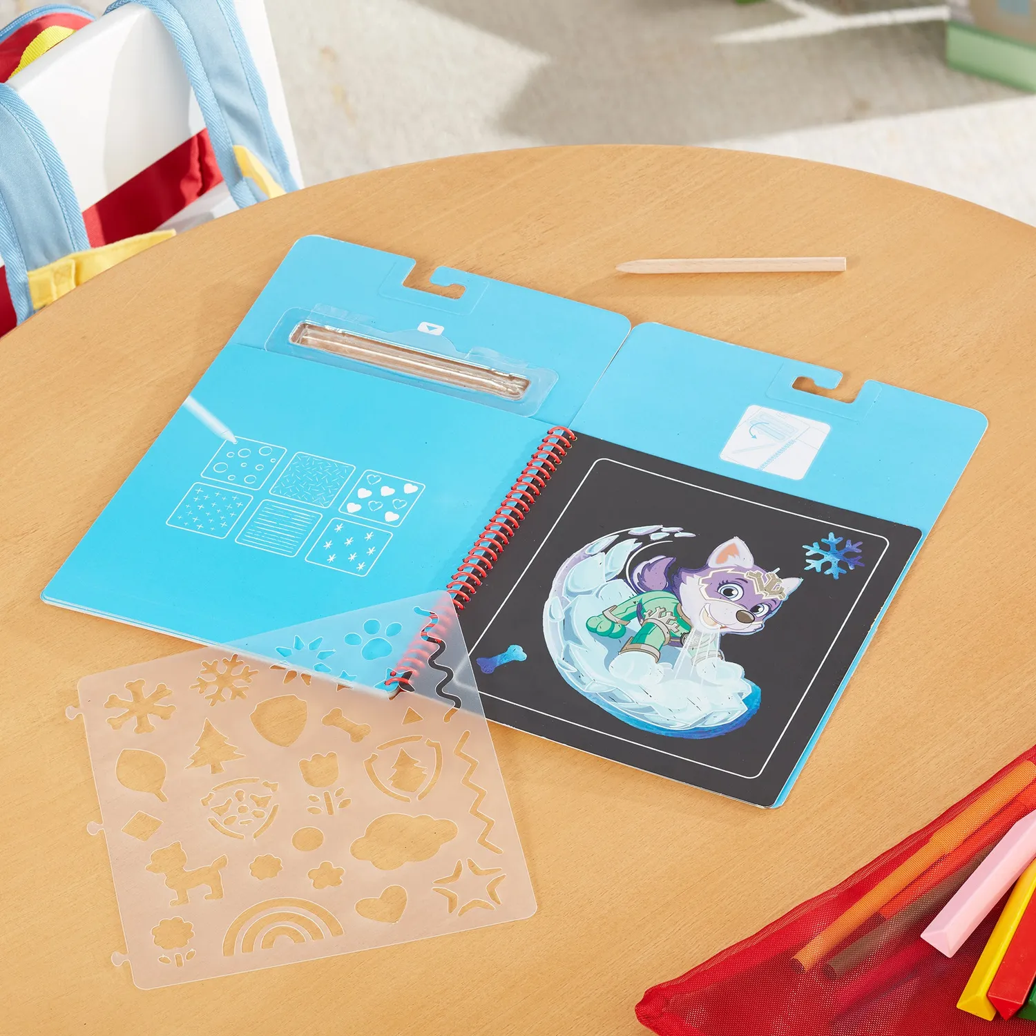 Melissa & Doug PAW Patrol Skye krasblok met pen