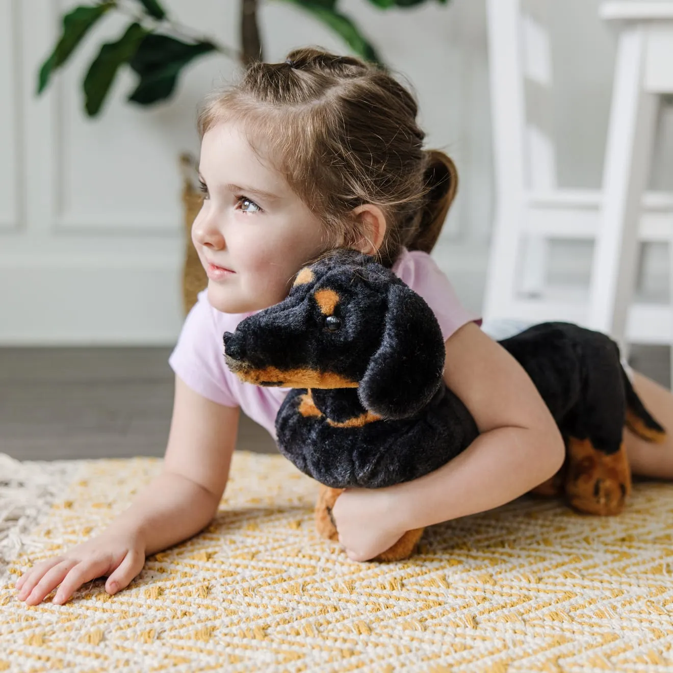 Melissa & Doug Dachshund Dog knuffel teckel zwart-bruin