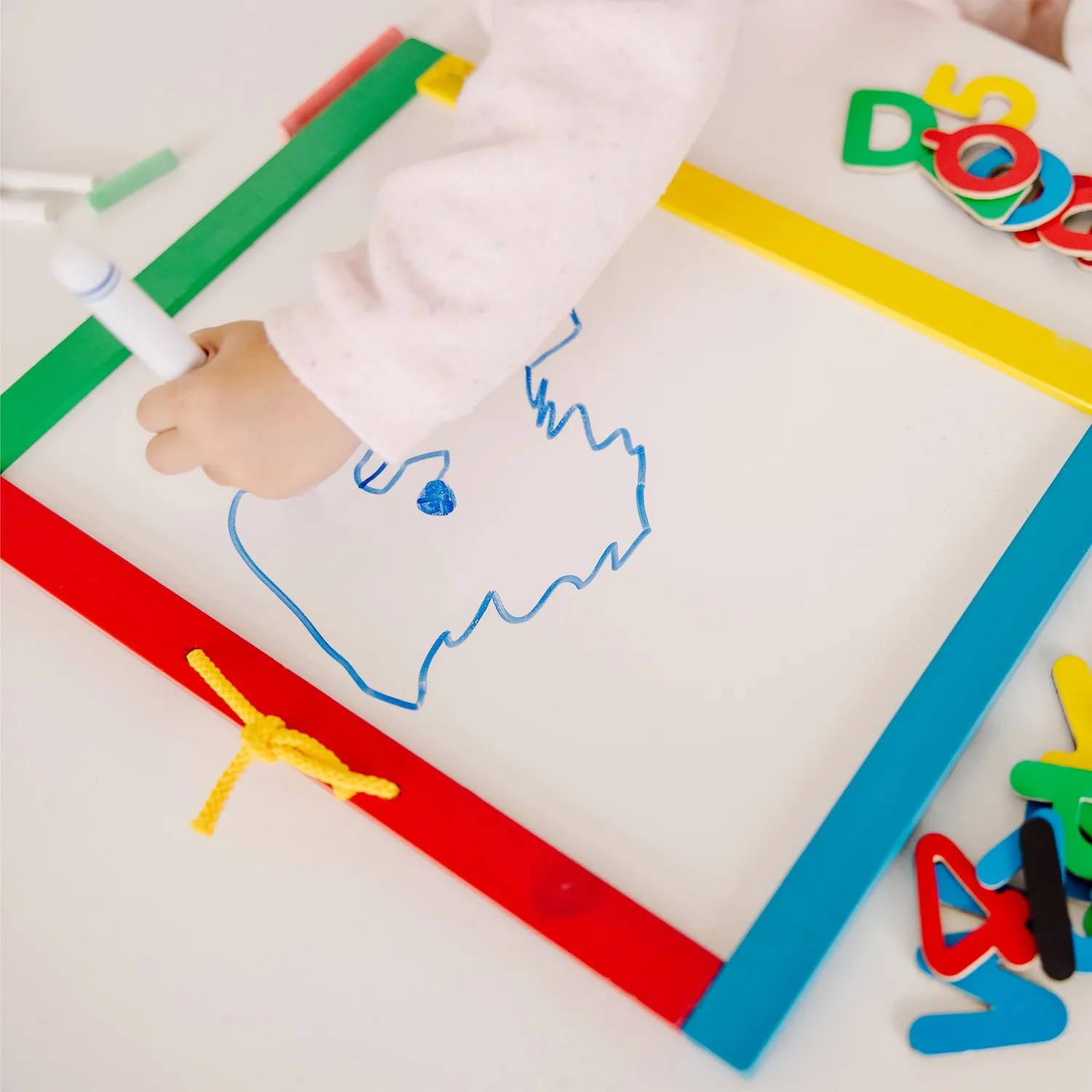 Melissa & Doug Magnetic Chalkboard krijtbord magneetbord hoofdletters