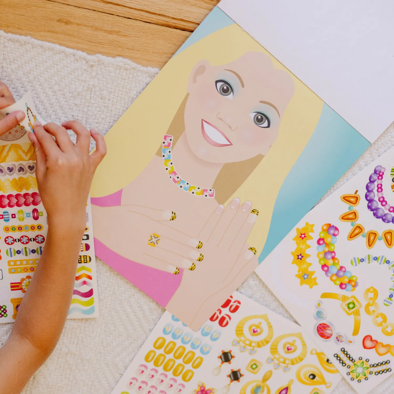 Melissa & Doug Jewelry Nails Glitter stickerboek 360+ sieraden