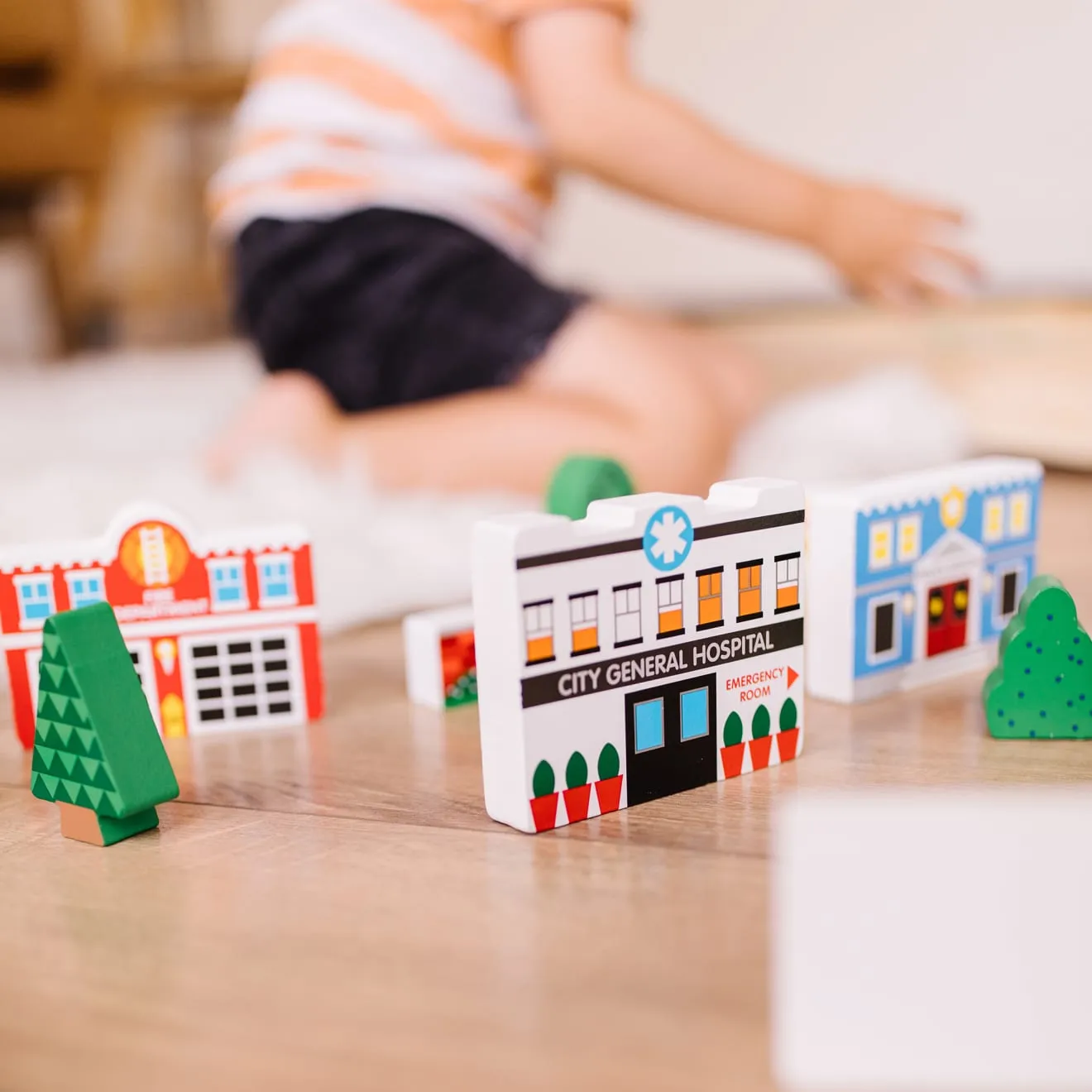 Melissa & Doug Wooden Town houten speelset 32-delig stad