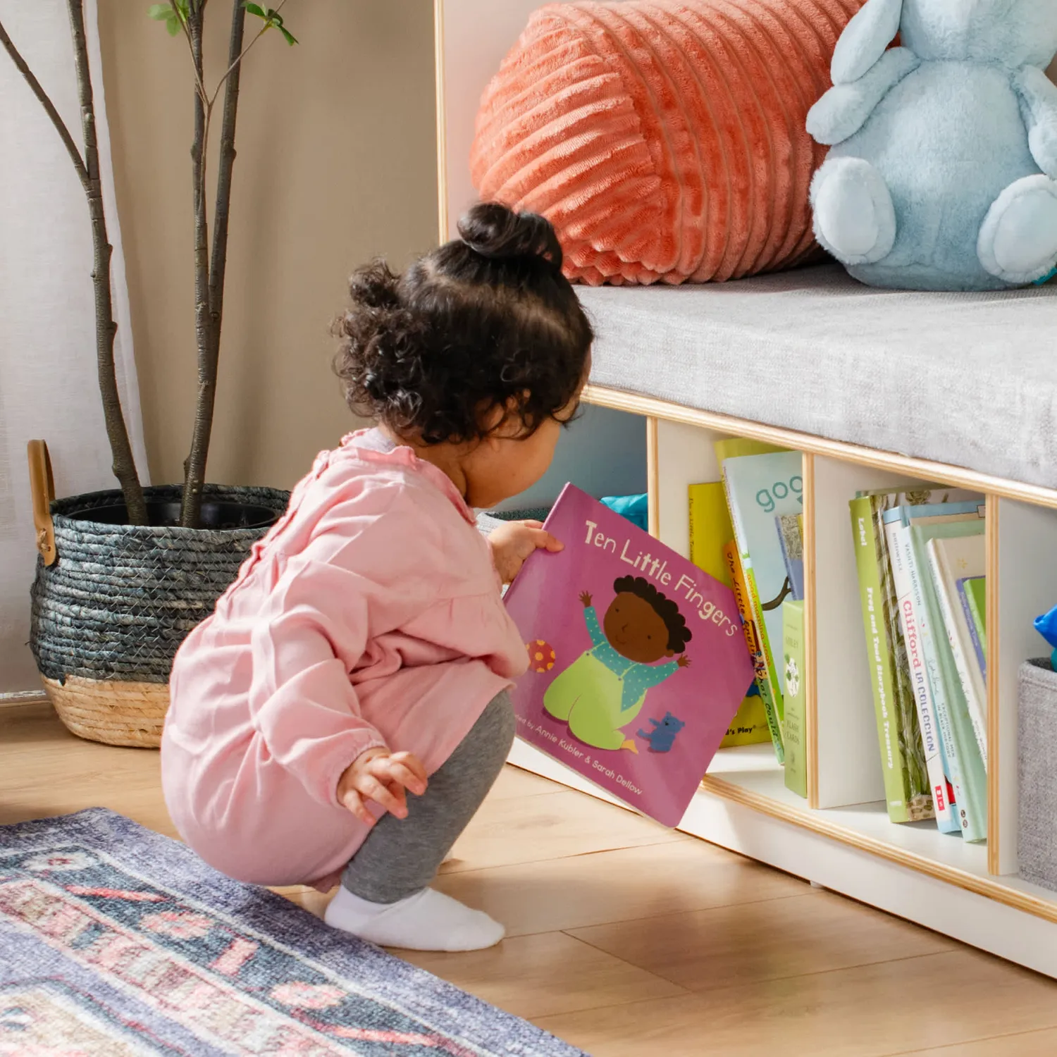 EdQ Reading Nook with Storage leeshoek wit 4 vakken zitbank