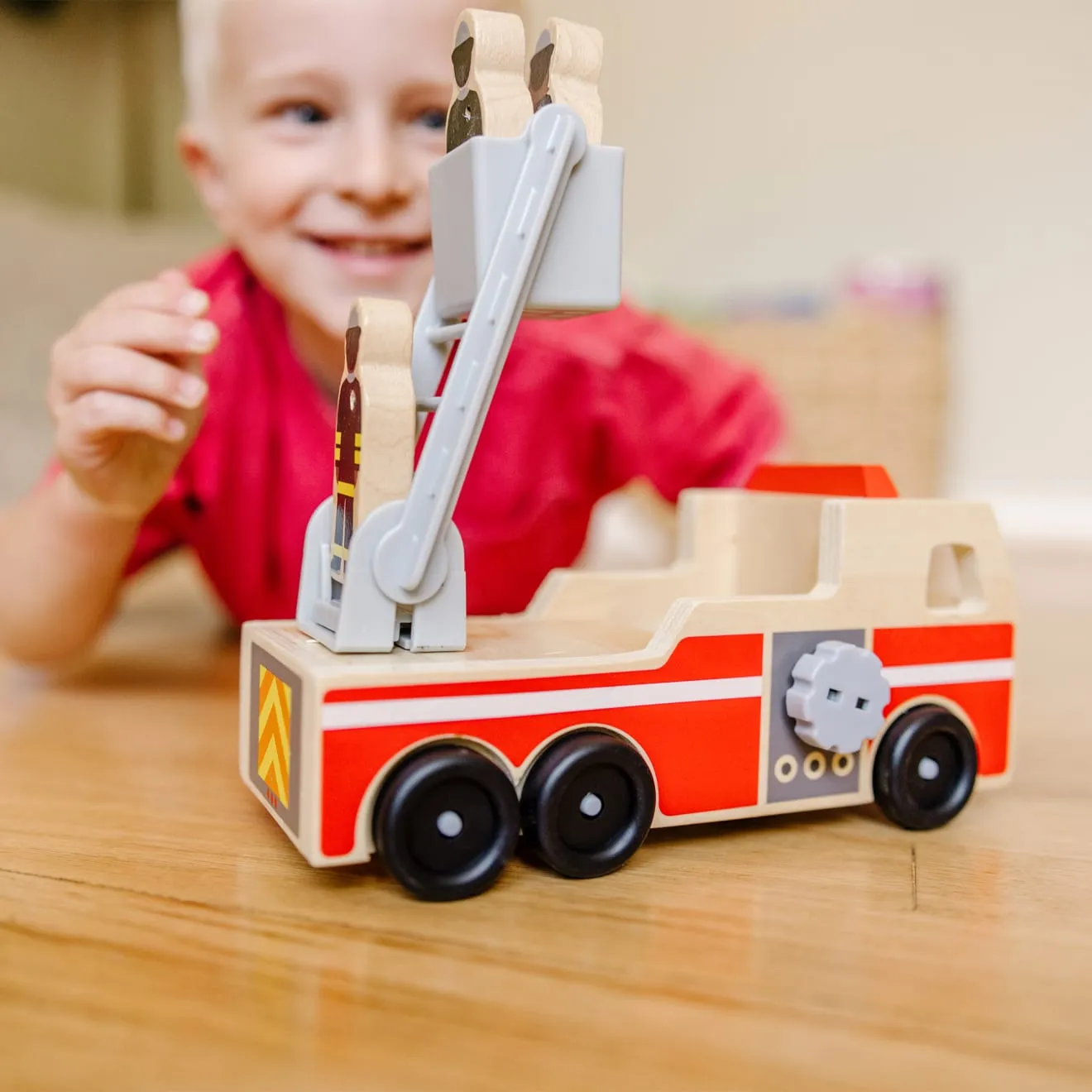 Melissa & Doug Classic Wooden Fire Truck brandweerauto hout