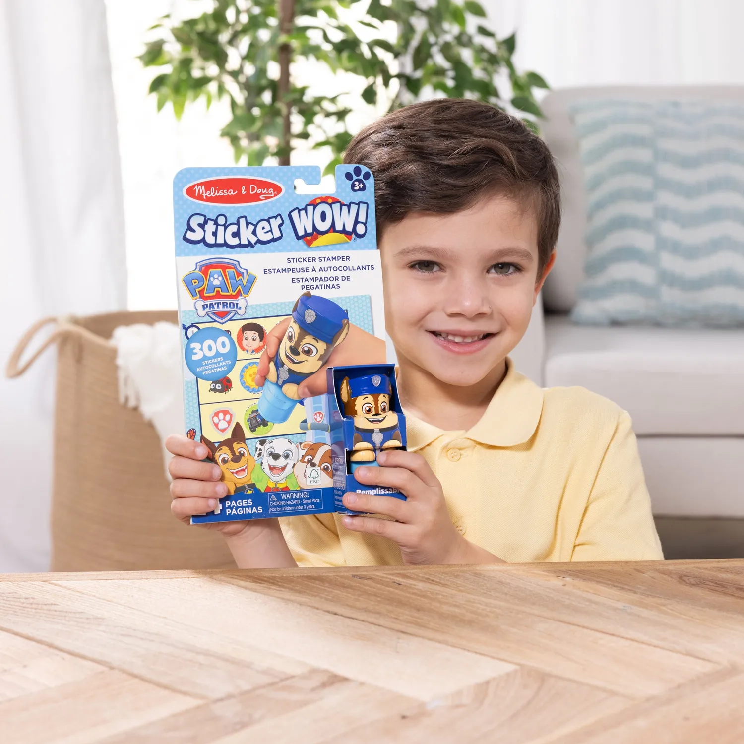 Melissa & Doug Sticker WOW! stickerboek Chase met stamper