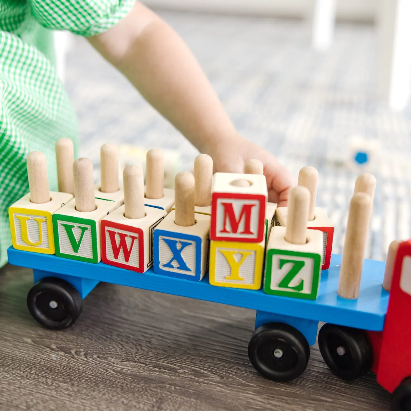 Melissa & Doug Alphabet Truck houten vrachtwagen letters