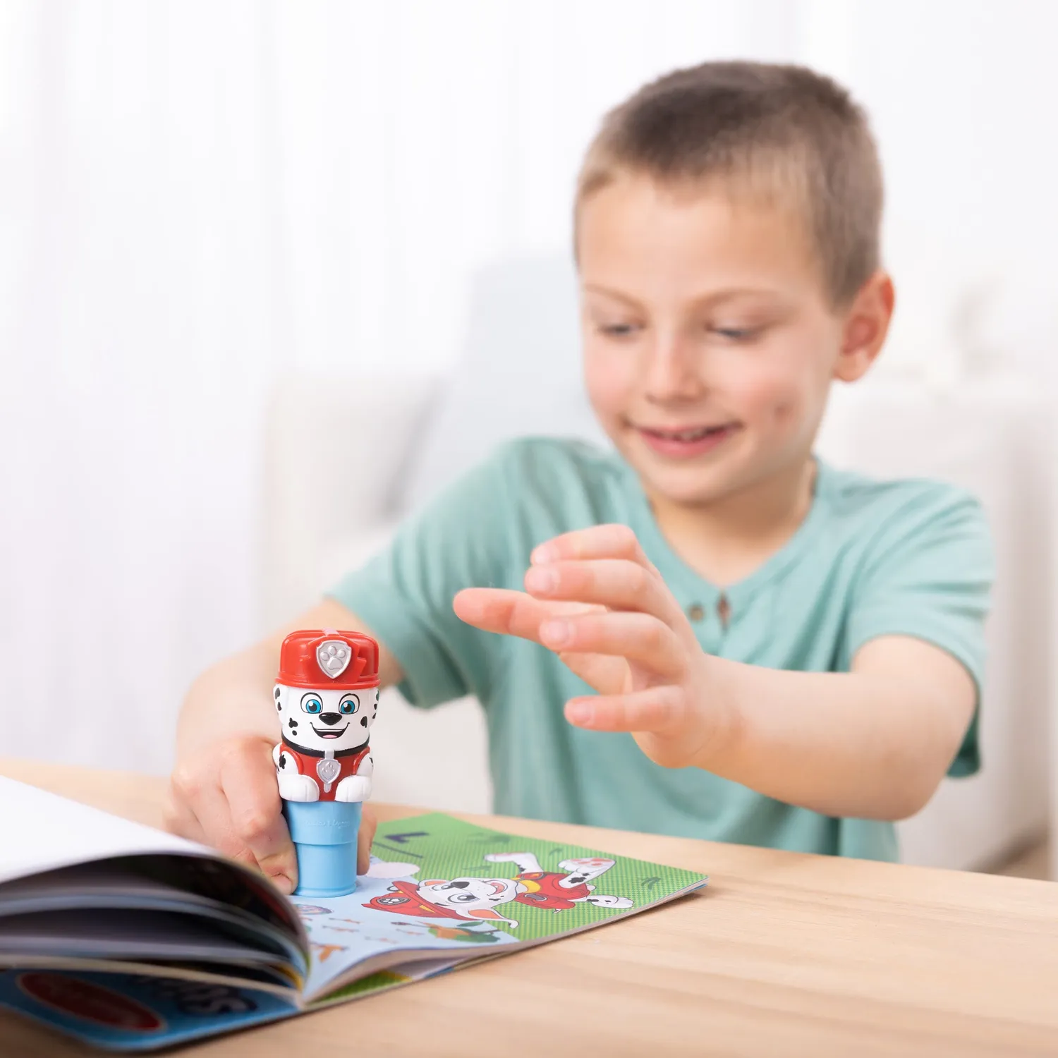 Melissa & Doug Sticker WOW! stickerboek PAW Patrol Marshall