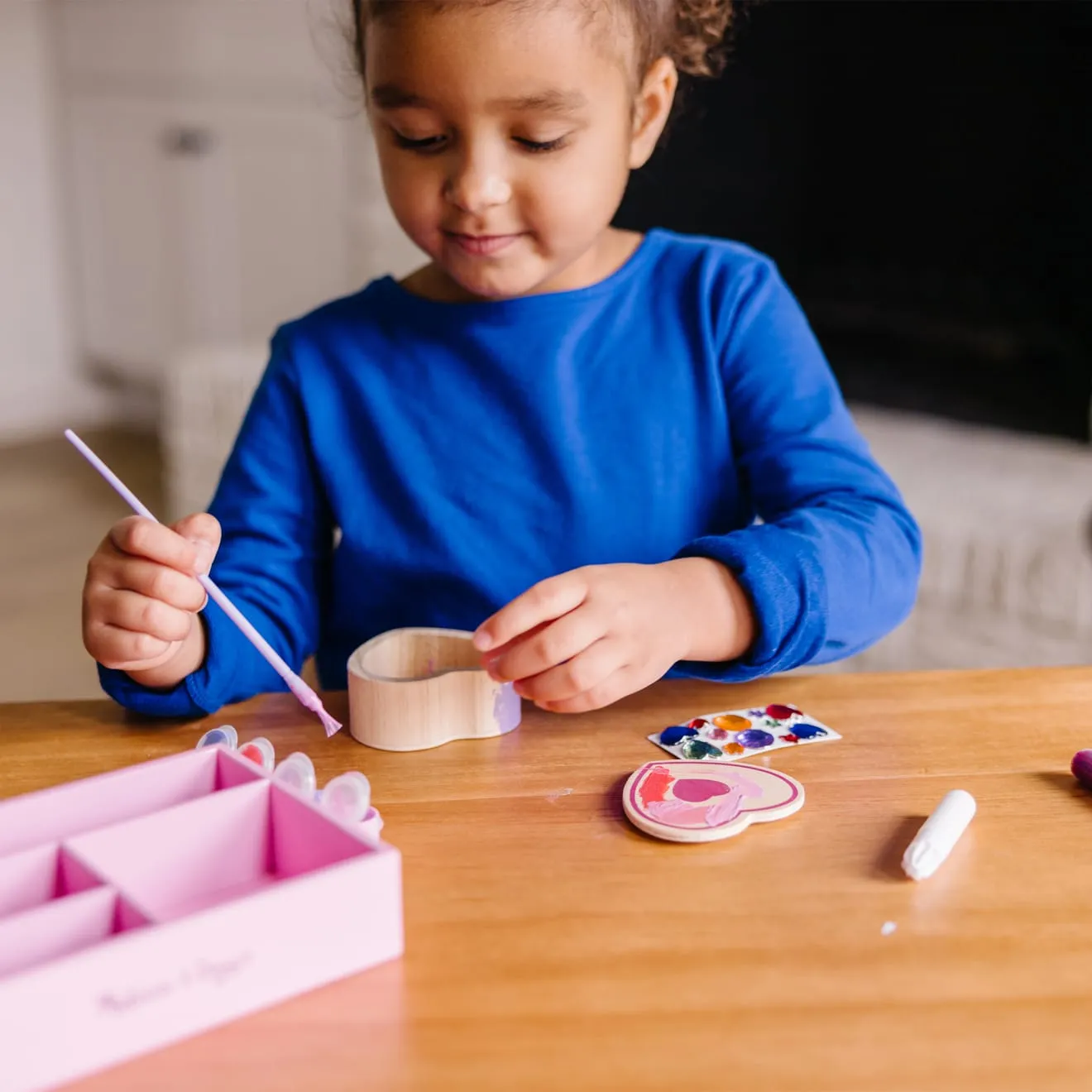 Melissa & Doug Decorate-Your-Own Wooden Heart Box knutselset