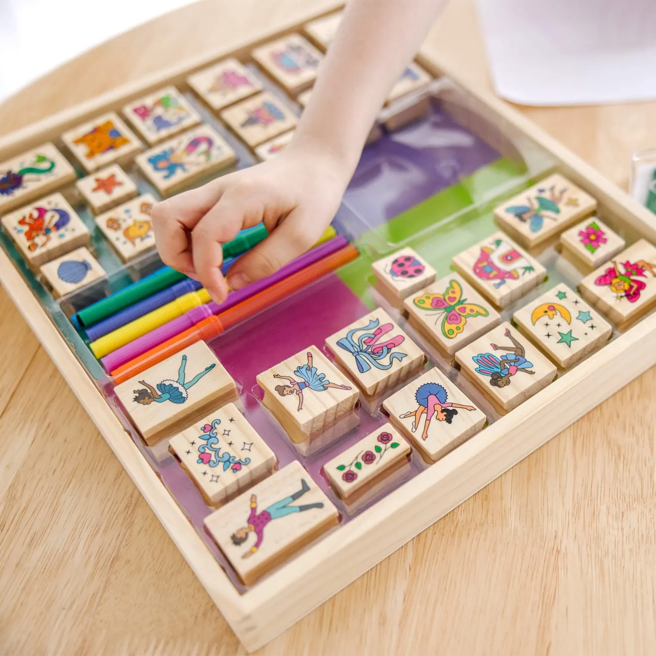 Melissa & Doug Deluxe Fairy Tale stempelset 38-delig sprookjes